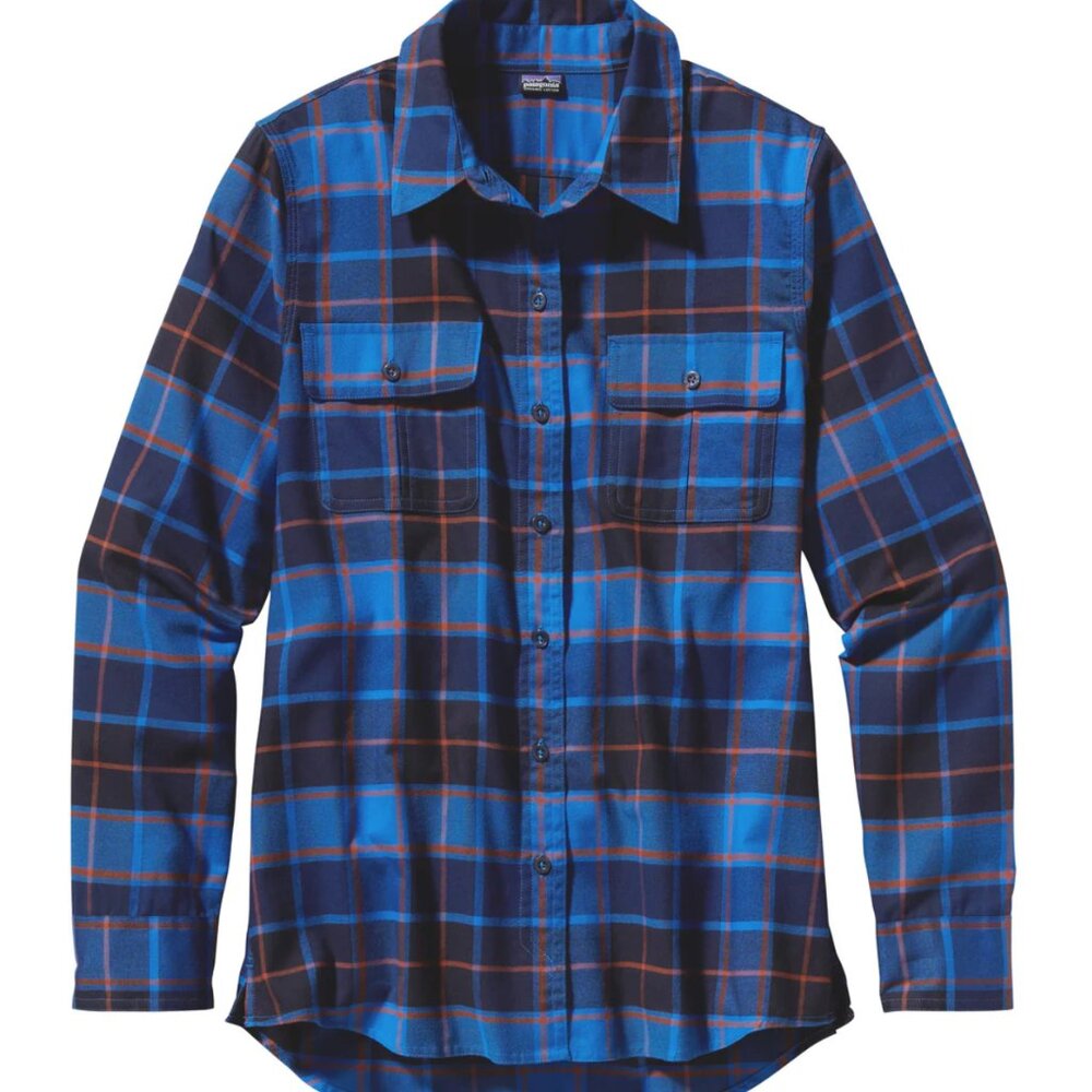 Patagonia Women's Featherstone Blue Plaid Long-Sleeved Button-up (Size 8)